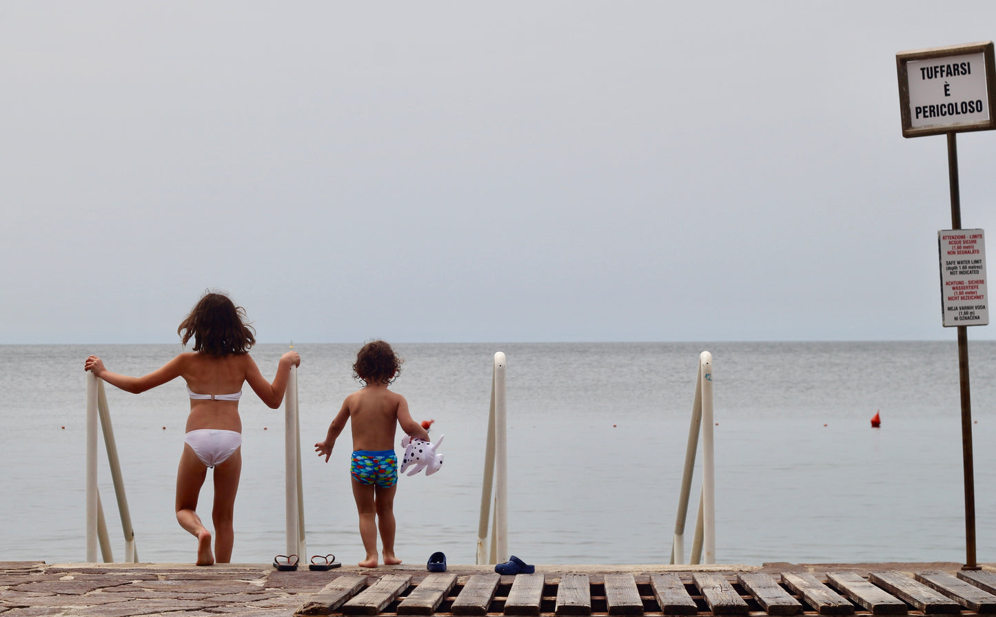 Barefoot memories by Barbara Lardera