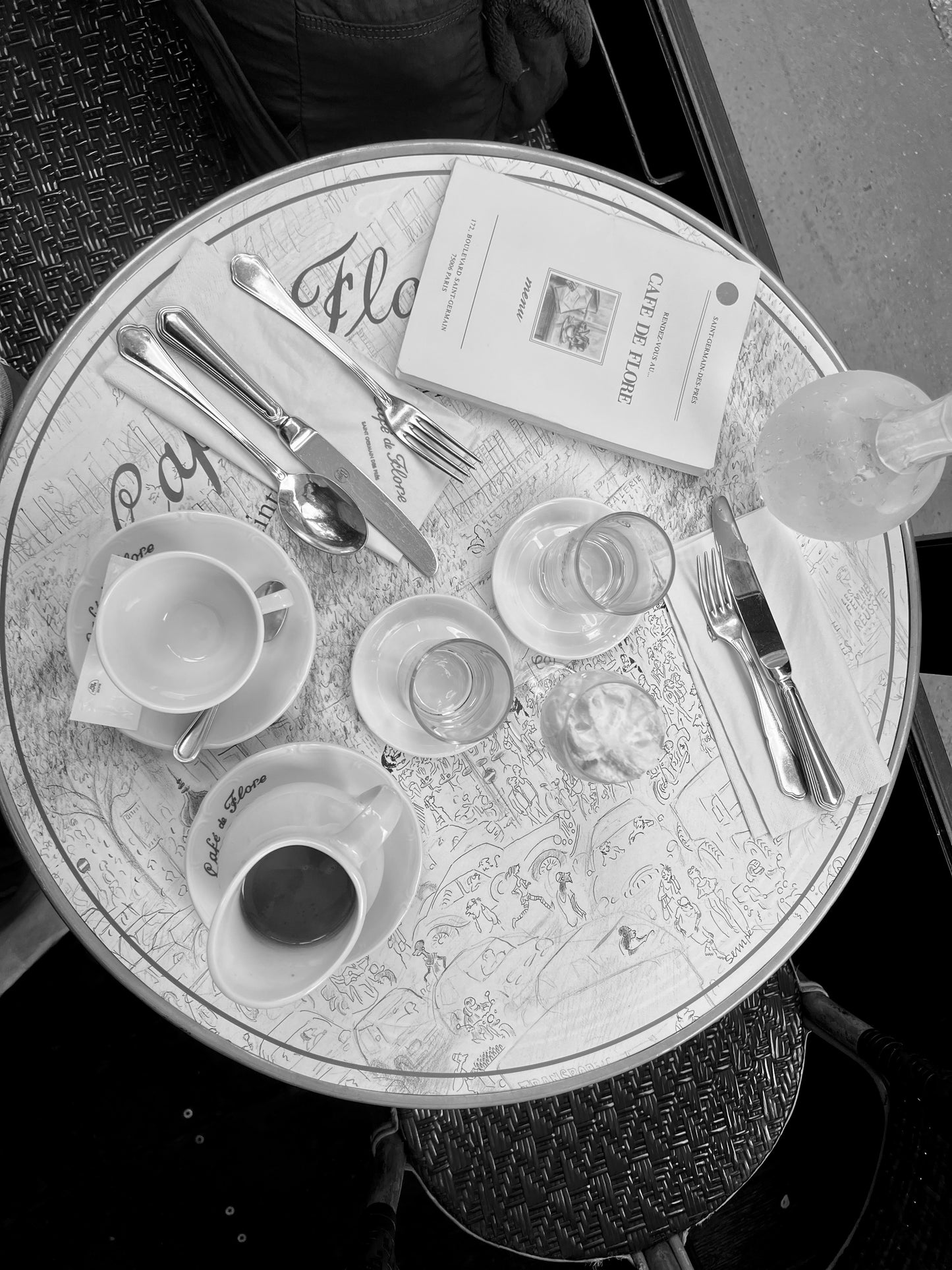 Café Noir, Paris by Barbara Lardera