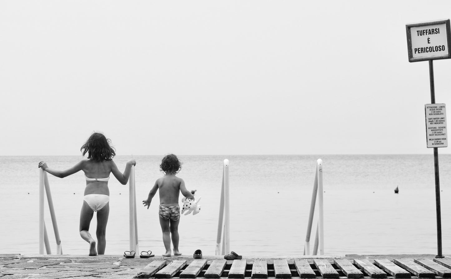 Barefoot memories by Barbara Lardera